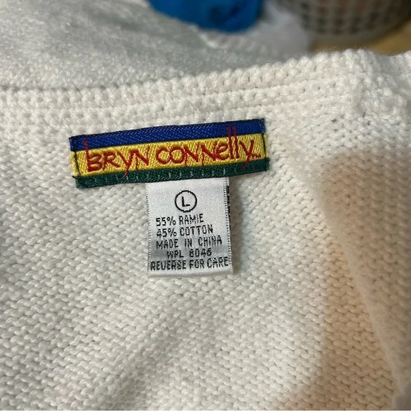 Vintage Pointelle Knit Floral Embroidered White Sweater Vest Cottage Grandmacore - Picture 9 of 10